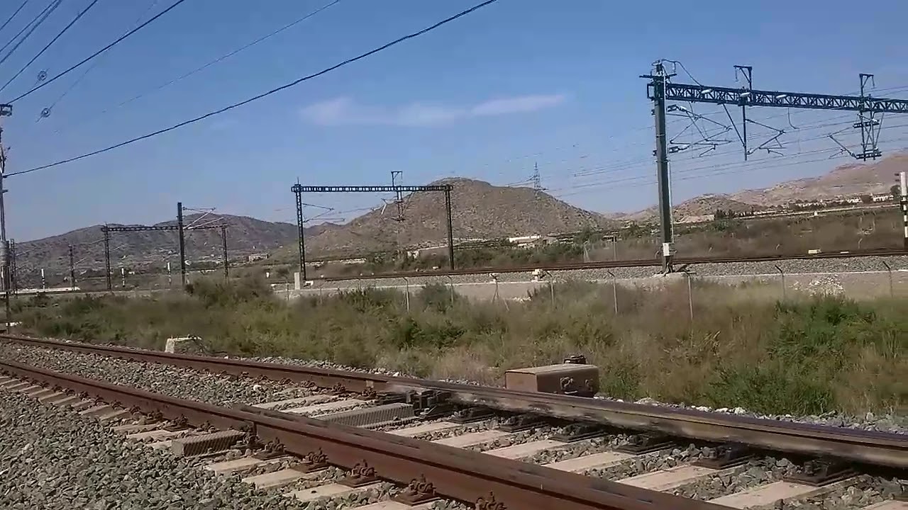 AVE S-100 Madrid-Alicante a su paso por Monforte del Cid