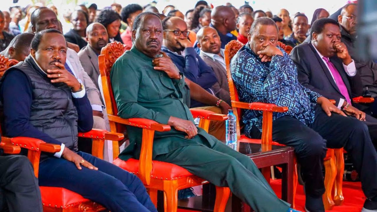 LIVE: Raila Odinga & Azimio leaders attends burial of veteran pilot James Nguyo Gitahi in Machakos!