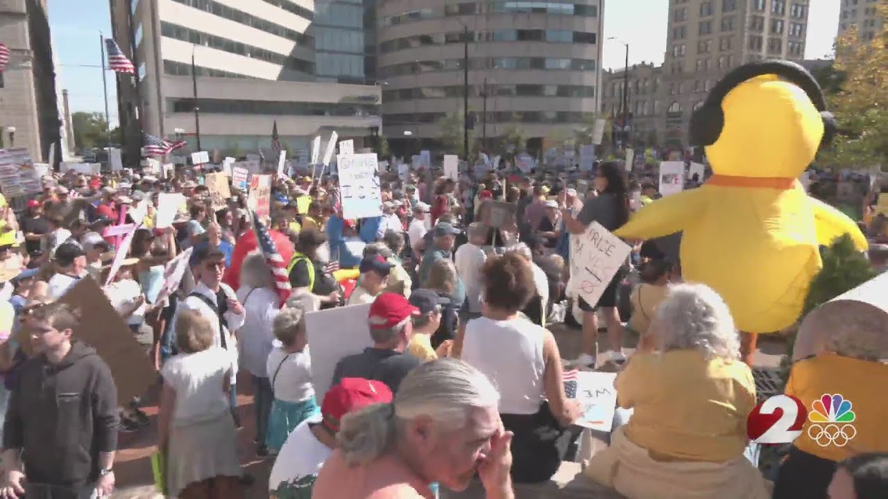 Miami Valley 'No Kings' protests grow in attendance