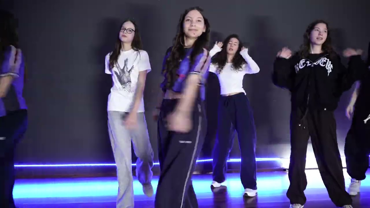 Alex Velea - Doar Ea (Choreography) by Cyutz