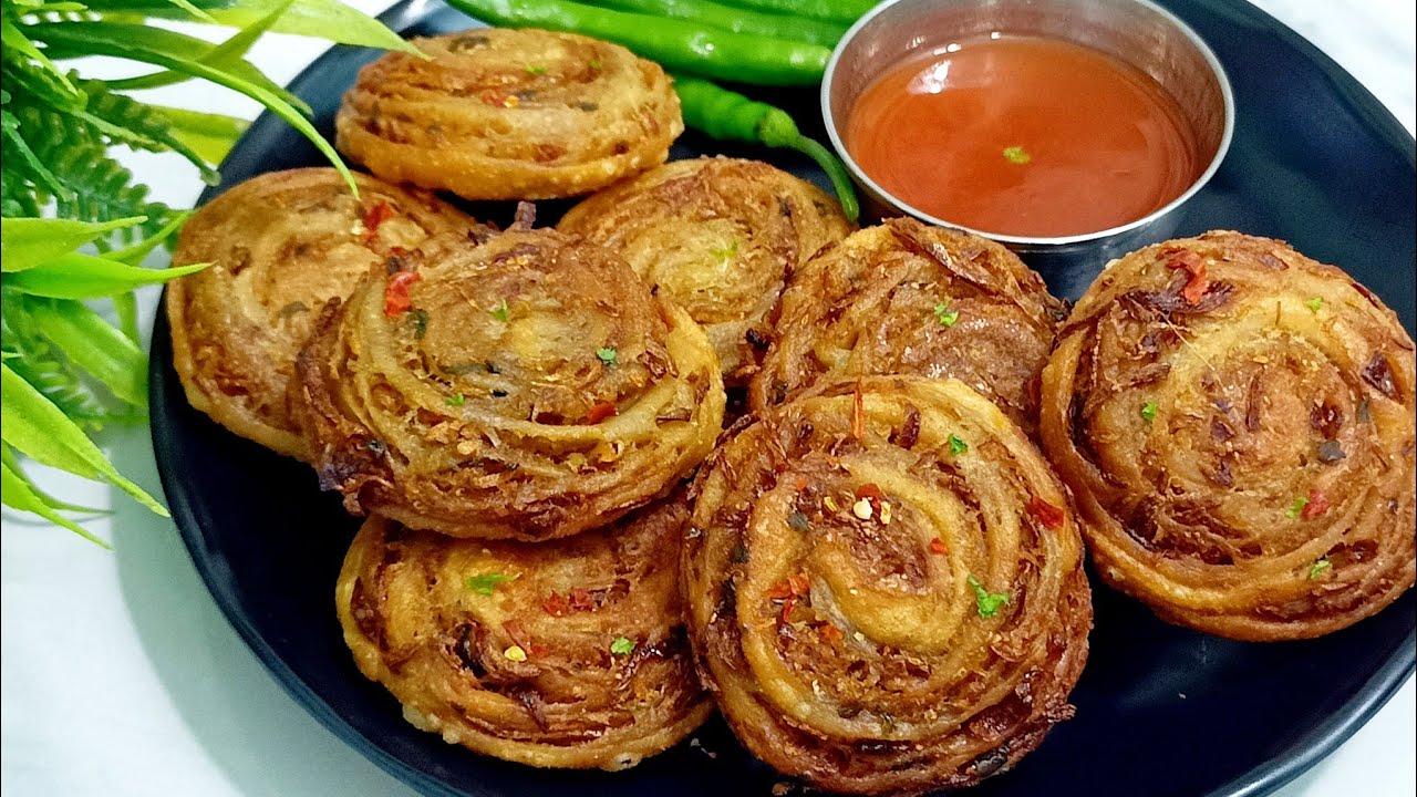 केवल 1 कच्चे आलू  से बना गरमा गरम कुरकुरा नाश्ता जो भी खाए खाता ही जाए | Crispy aalu ka nashta