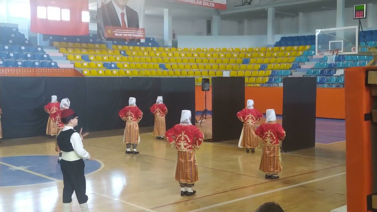 Kırıkkale Halk oyunları yarışması Tınaz ilköğretim okulu 1. Oldu