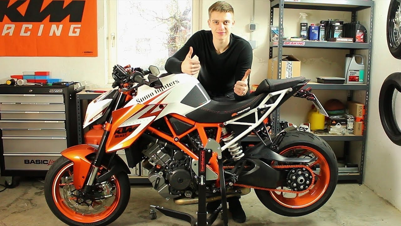 Zündkerzen Wechsel // Schrauber Vlog // Sumo fighters // KTM Superduke R 1290
