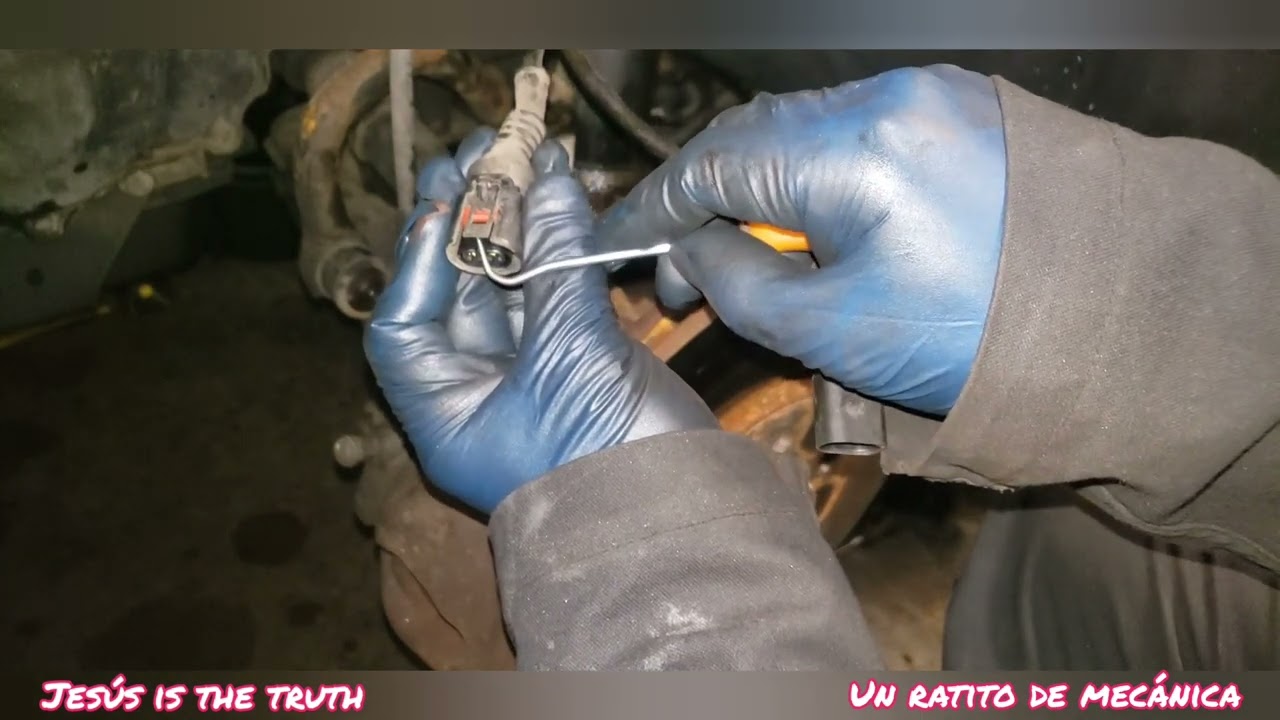 VW Beetle 1.8T 2001 ( How to change the front struts )