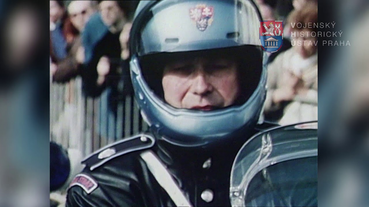Je to paráda (1990)