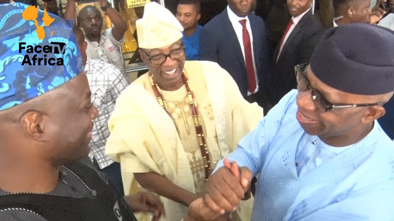 KING SUNNY ADE UNITE GOV DAPO ABIODUN GBENGA DANILE AND IBIKUNLE AMOSUN WITH HIS SPIRIT OF MUSIC