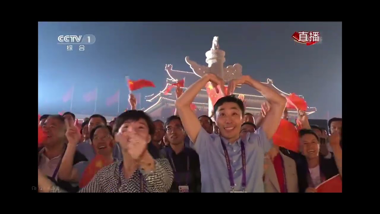 19年国庆阅兵晚会，他站在主席台上回想过去往往，从小受欺负看到贫穷的祖国，受苦的人民他发誓要实现中国梦，于是他一步步向上爬，终于在今天他看到国家富强人民安居乐业，那一晚他哭了。