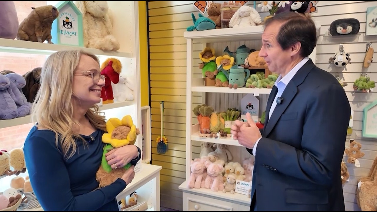 Lisa Checks Out Vernon Powell’s Winter Sale and Spring Fashion