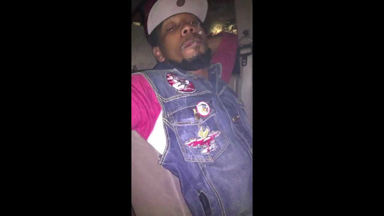 GO IN_YUNG PRADA_@DGAINES1234