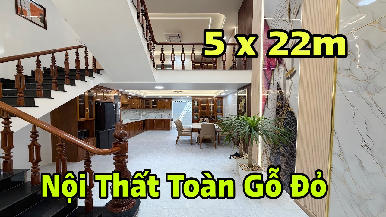 Nhà TO Sân Rộng 5M x 22M nội thất toàn Gỗ Đỏ . Định cư Mỹ chủ cần bán gấp giá rẻ 