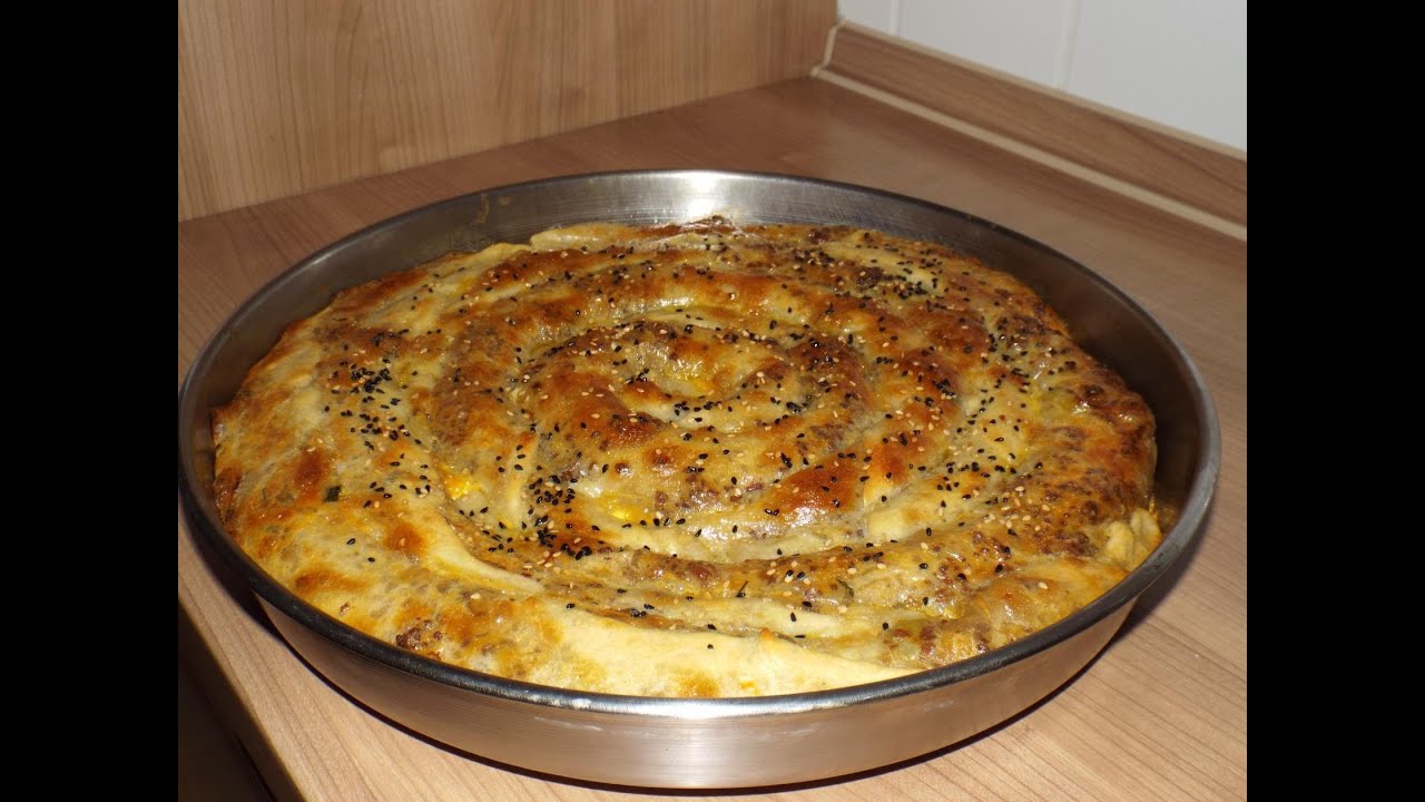 Слоёный пирог с фаршем (Бёрек по турецки)