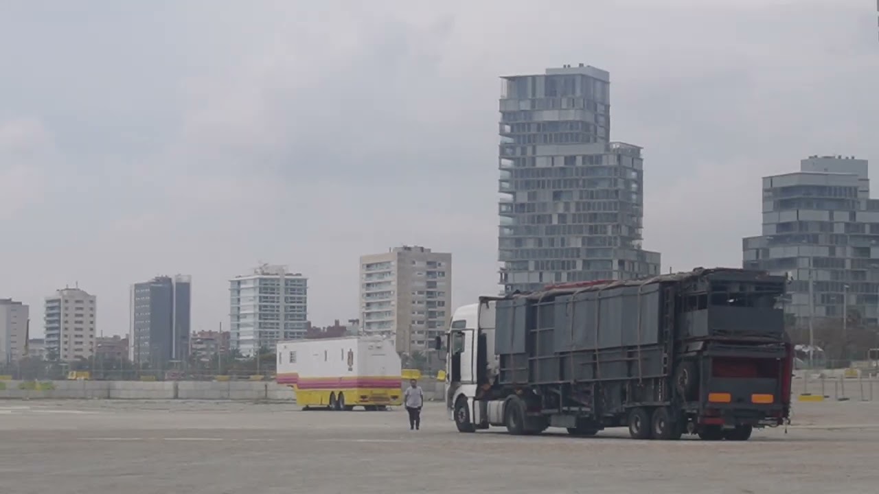1 Parte de los Montajes de la Feria de Abril BCN 2025