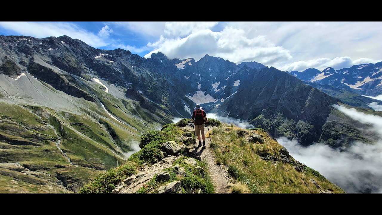 Rando : Les Ecrins, Refuge du Pigeonnier, lac Lauzon, refuge du Gioberney la Chapelle en Valgaudémar