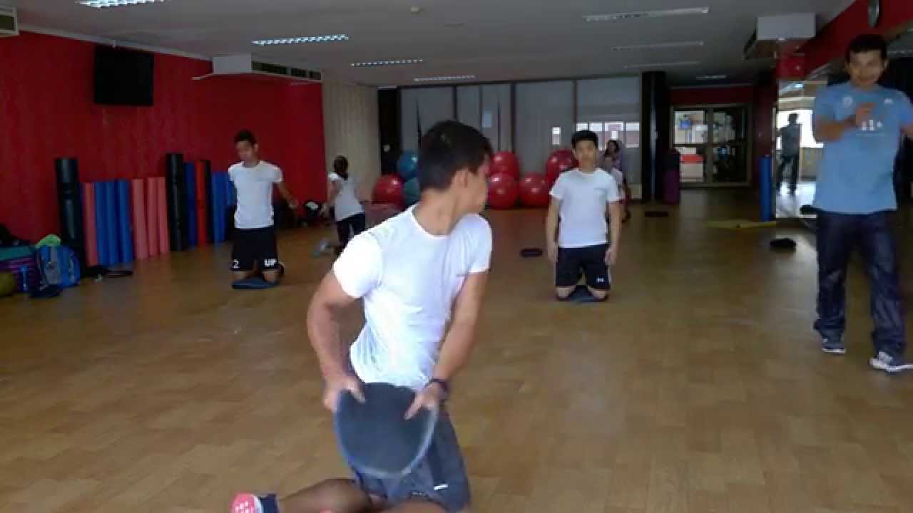 Sandbag Side Throw
