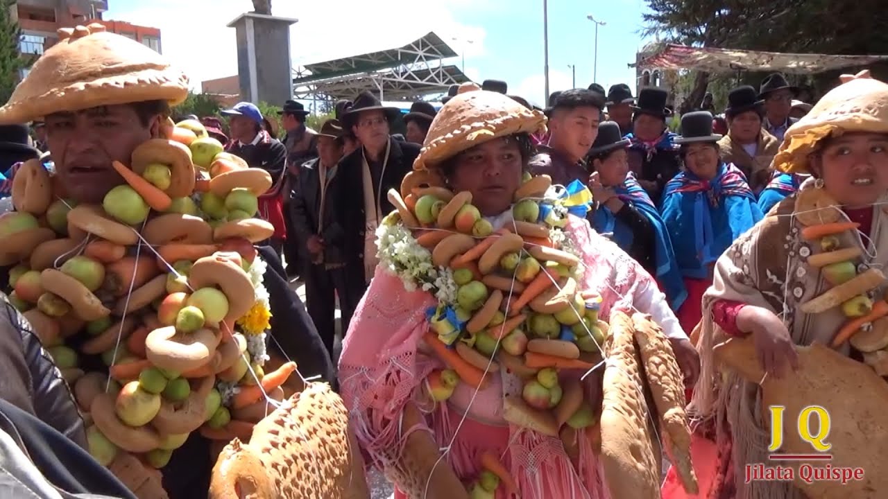 Mira ASÍ FESTEJAN a las AUTORIDADES ORIGINARIAS MALLKUS del municipio de TARACO MARKA La Paz  Bo