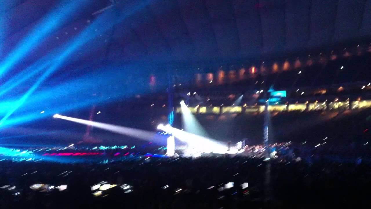 Minoru Suzuki Entrance - Wrestle Kingdom 9 in Tokyo Dome