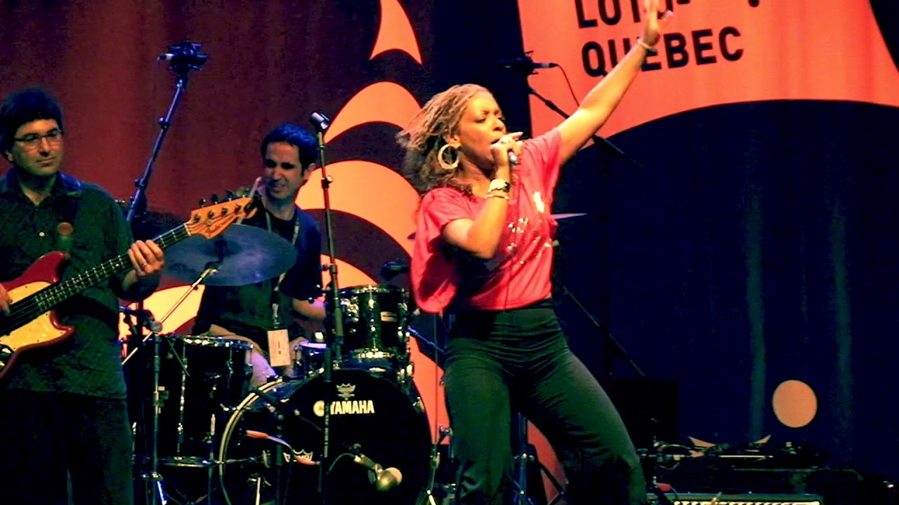 Lucky Peterson RIP & Tamara PROUD MARY (Ike & Tina Tuner R&B Classic) Montreal Jazz Fest Canada 2011