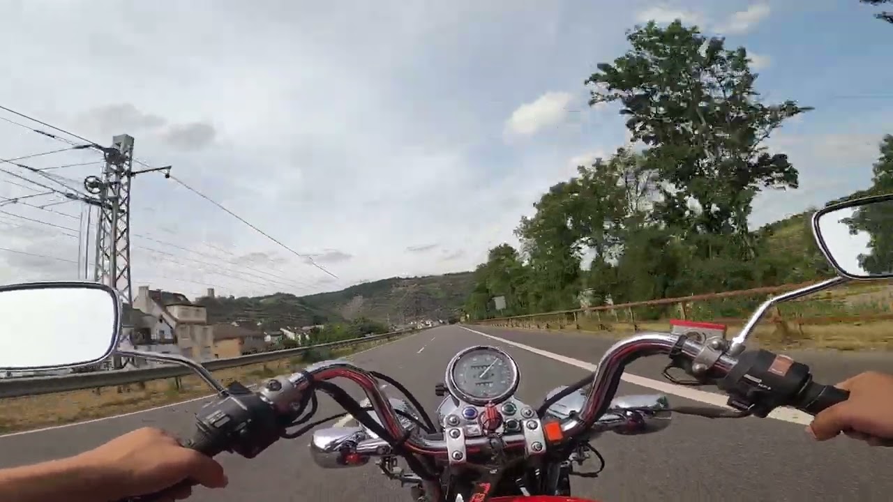 Honda CA 125 Rebel -Kleine Moseltour-