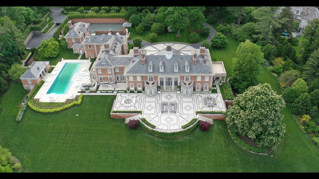 555 Lake Avenue, Greenwich, CT