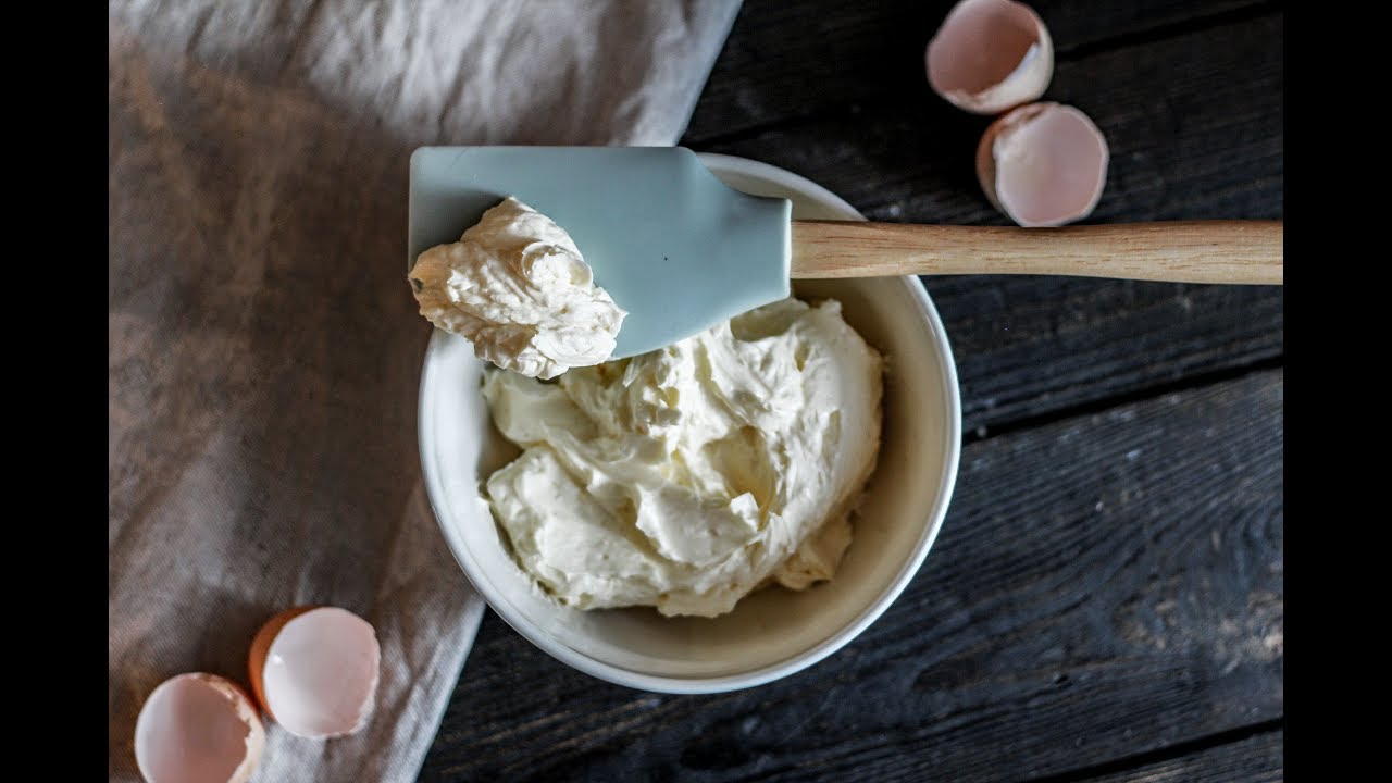 5 TRIKÓW na udany krem maślany na bezie szwajcarskiej Swiss Meringue Buttercream