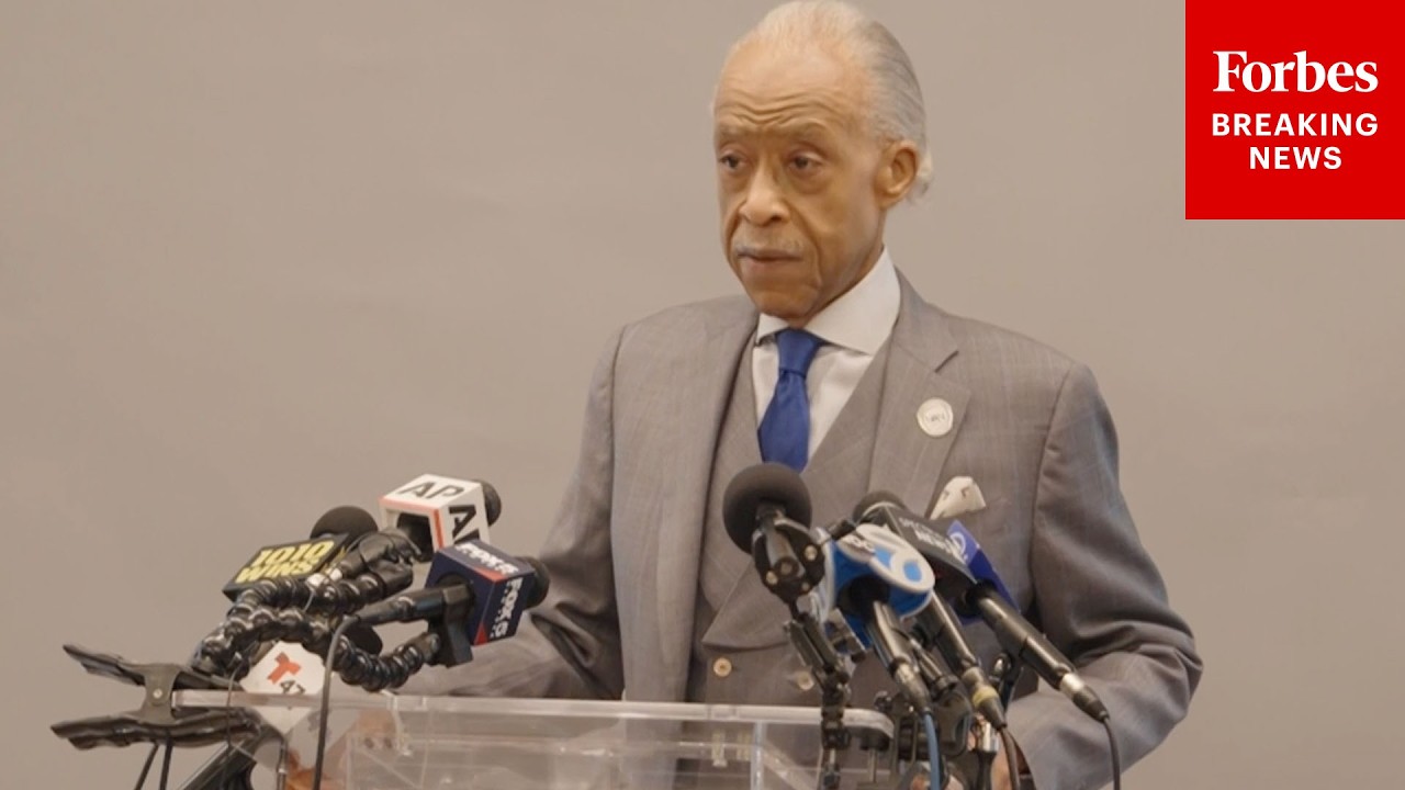 BREAKING NEWS: Rev. Al Sharpton Holds Press Briefing In Response To Passing Of Rep. Jesse Jackson
