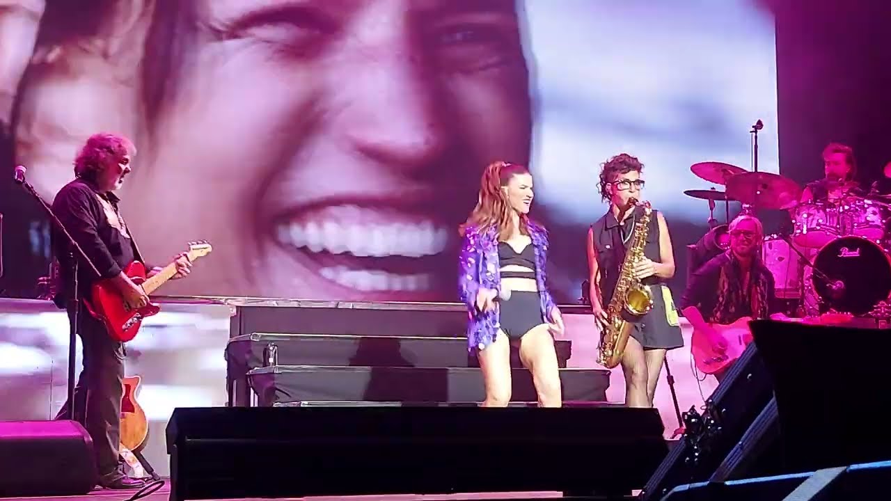 ERREWAY (CAMILA SOLO) 
