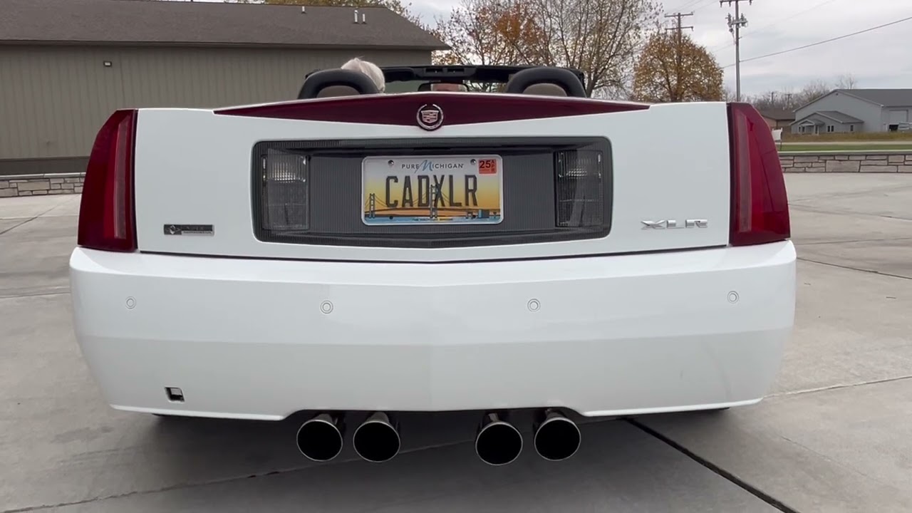 2008 Cadillac XLR Top Exhaust Note