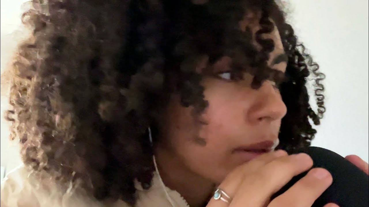 ASMR Relaxing Mic Triggers w/ Mouth Sounds (Mic Scratching, Rubbing, & Tapping)