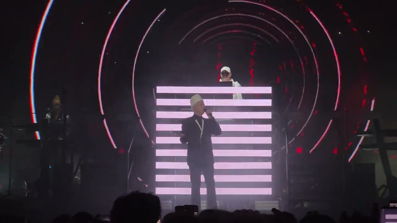 Pet Shop Boys - Left to My Own Devices (Movistar Arena - Santiago, Chile 27/02/2026)