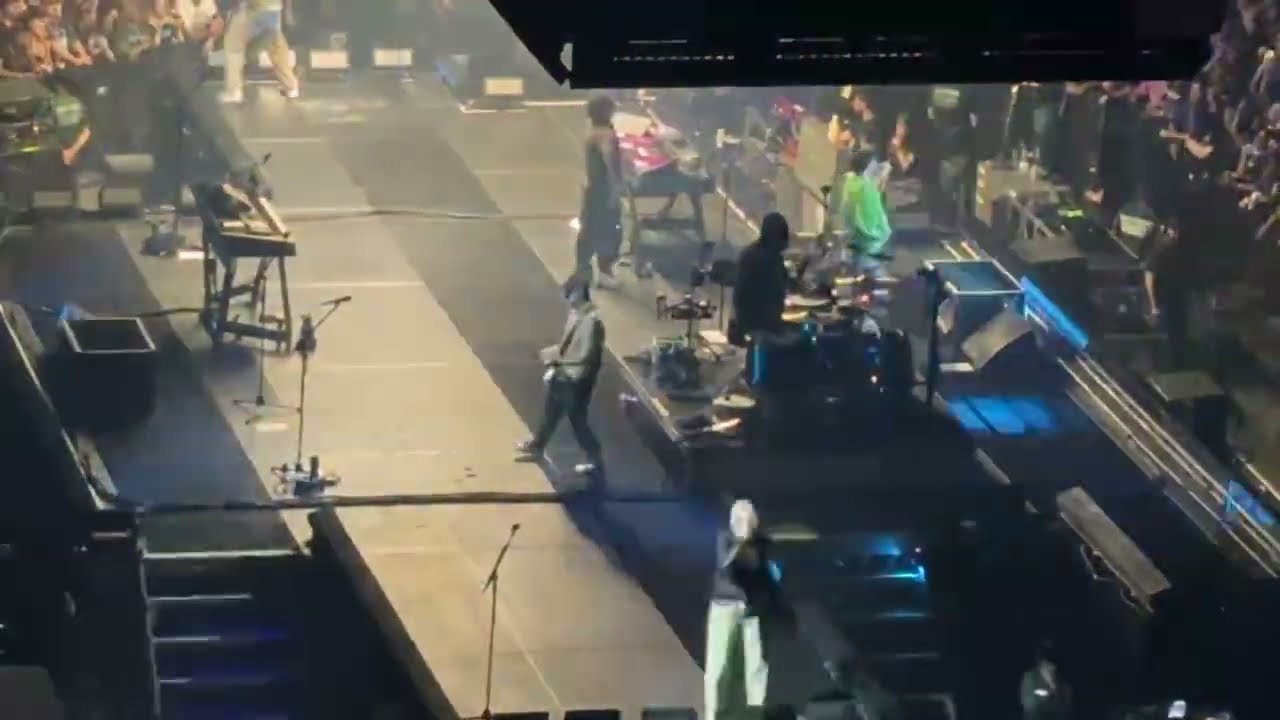 Linkin Park - Two Faced (Live Toronto August 8, 2025)