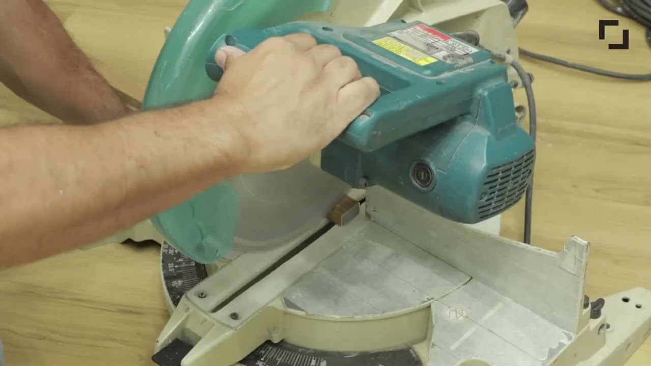 Aplicação Ripado Encaixe XPS 105 GS FLOORS