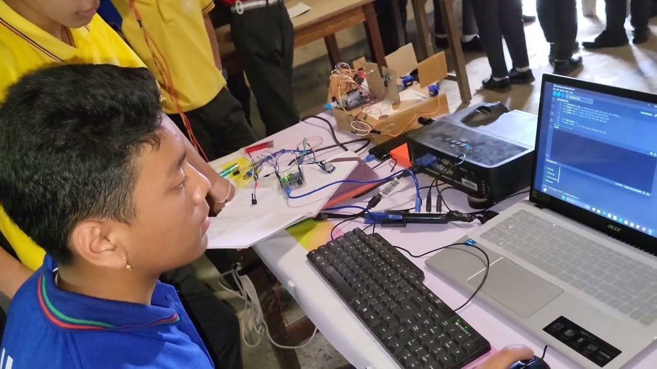 DIY METHANE GAS LEAK DETECTIVE SYSTEM SET UP BY THE CLASS 9 STUDENTS OF TIMES, UCHIWA
