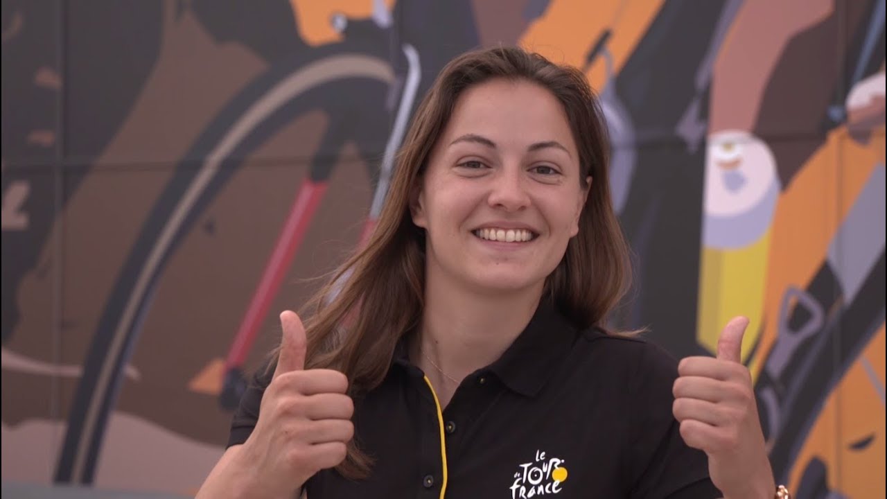 Le métier de Manon ? Tour opérateur sur le Tour de France avec Adecco !