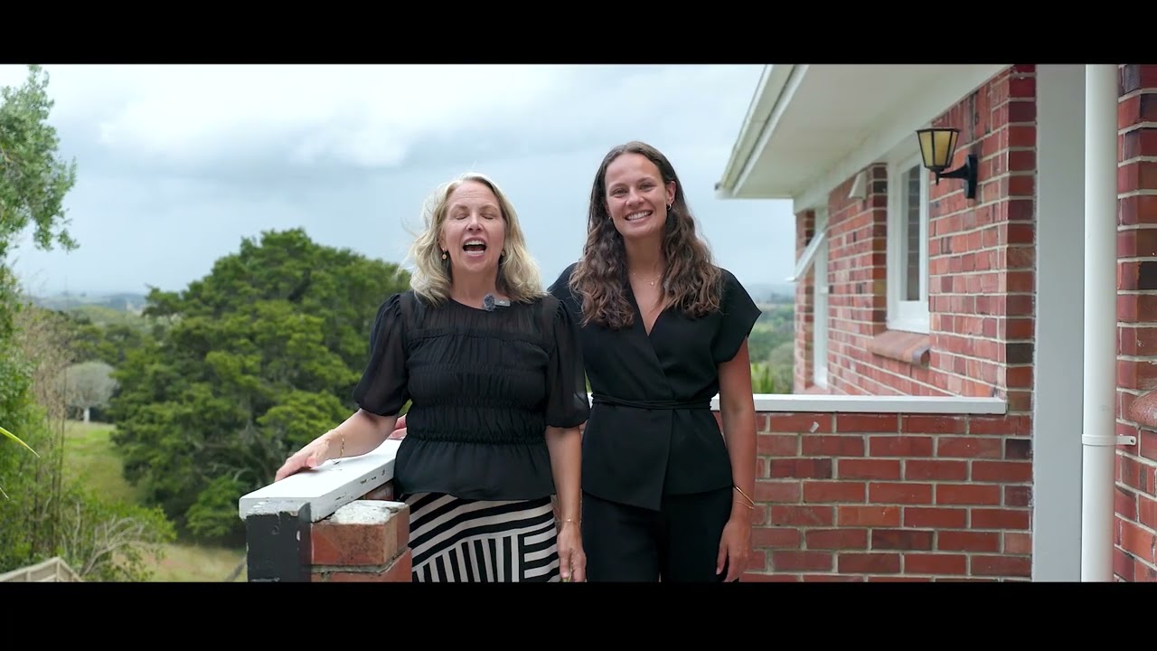 76 Port Albert Road, Wellsford | Amy & Abbey