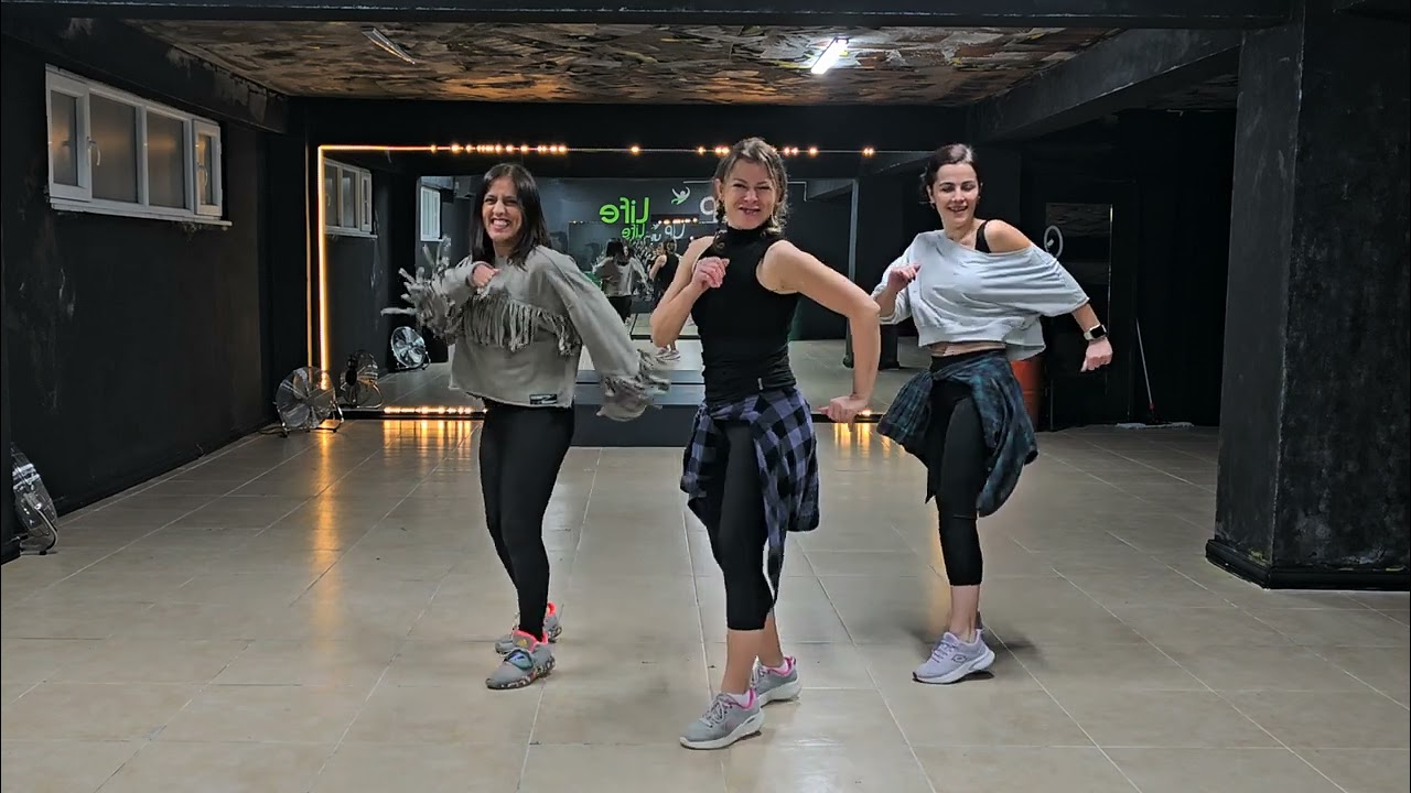 Vaya Con Dios | Nah Neh Nah | Zumba | Dance Workout | Up Dance Studio
