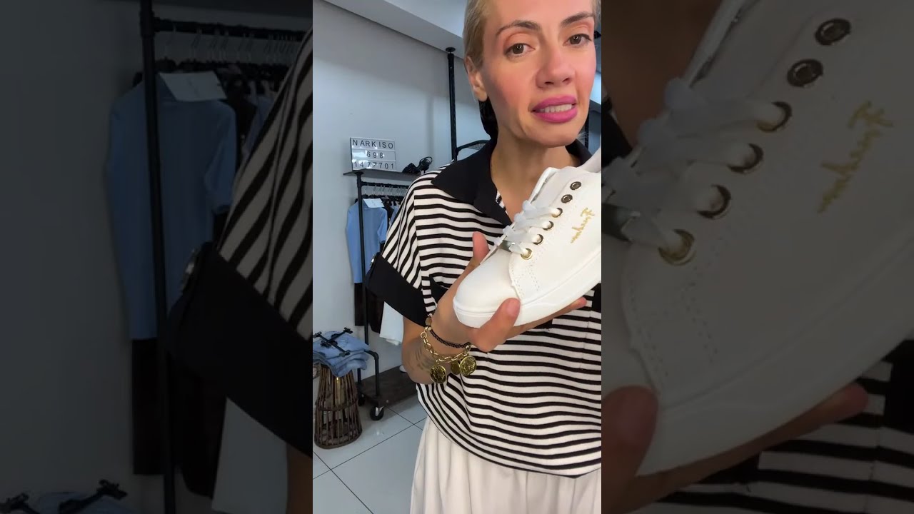 Το κανάλι NARKISO Clothes by Vivi Tsiami κάνει ζωντανή μετάδοση!