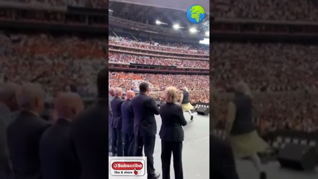 PM Modi-Donald Trump bonhomie steals the show at Howdy Modi event#howdymodi #shorts #shortsvideo