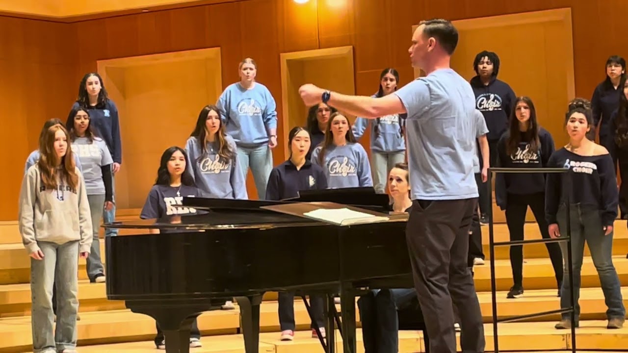 Lux Aurumque, by Eric Whitacre