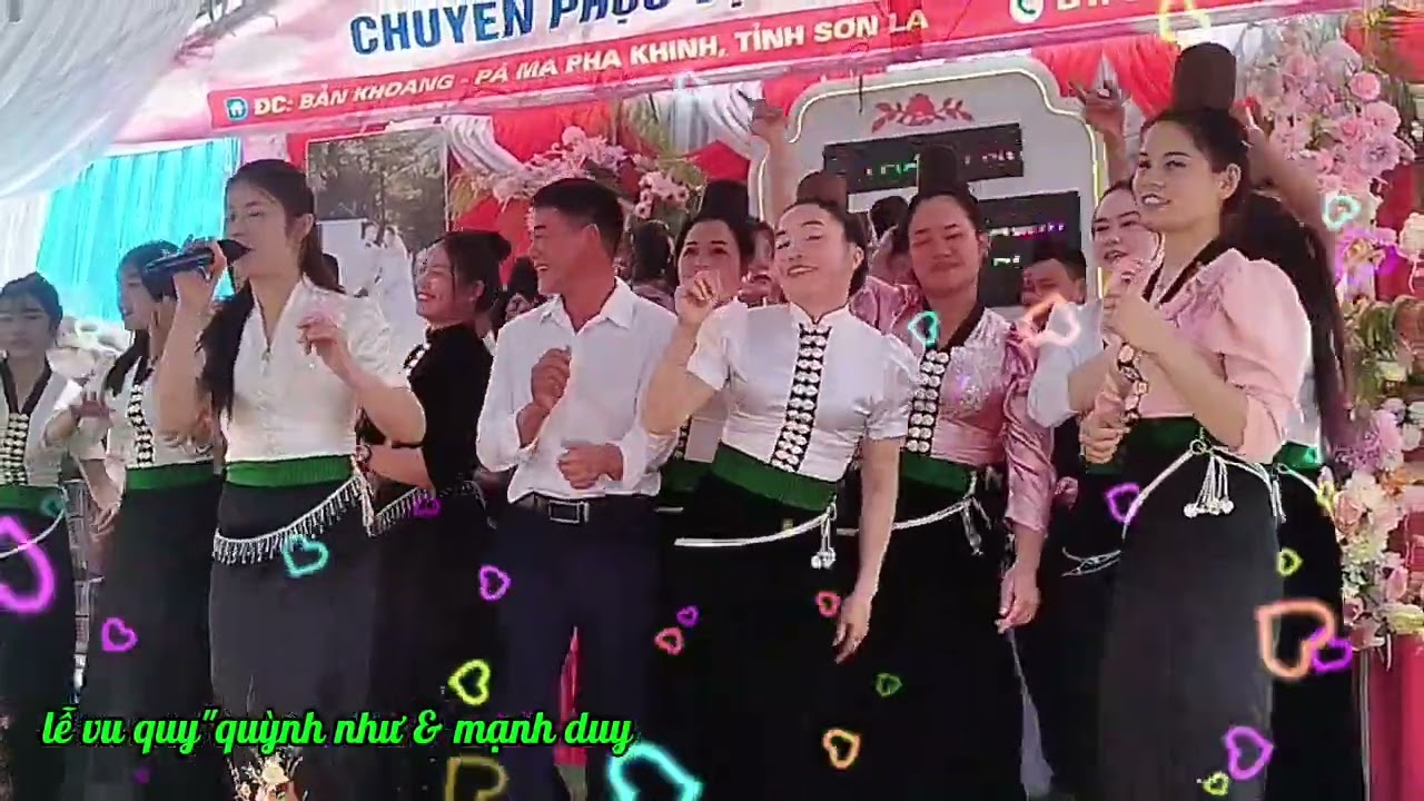 Tiệc cưới sâp sàn có noi mường chiên 