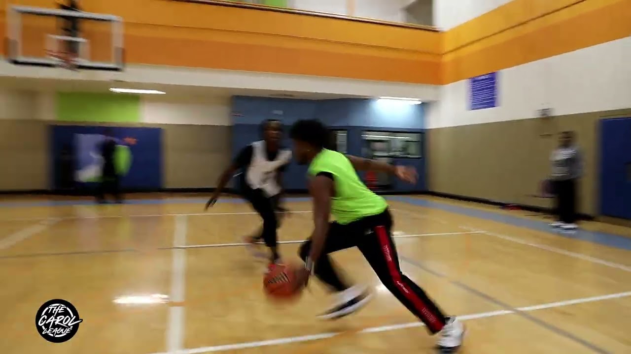 This 3v3 came down to a Clutch shot #thecarolleague #kingluckymoney