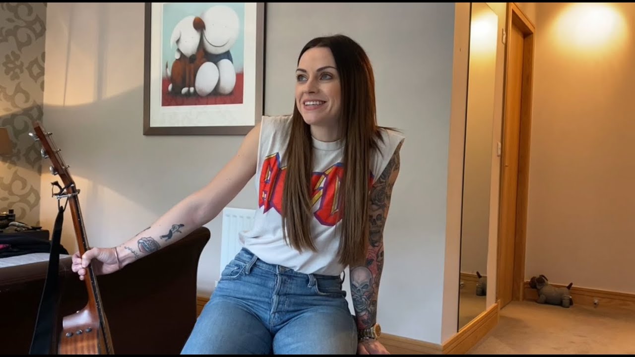 Amy Macdonald - A Piece Of My Heart (at home)