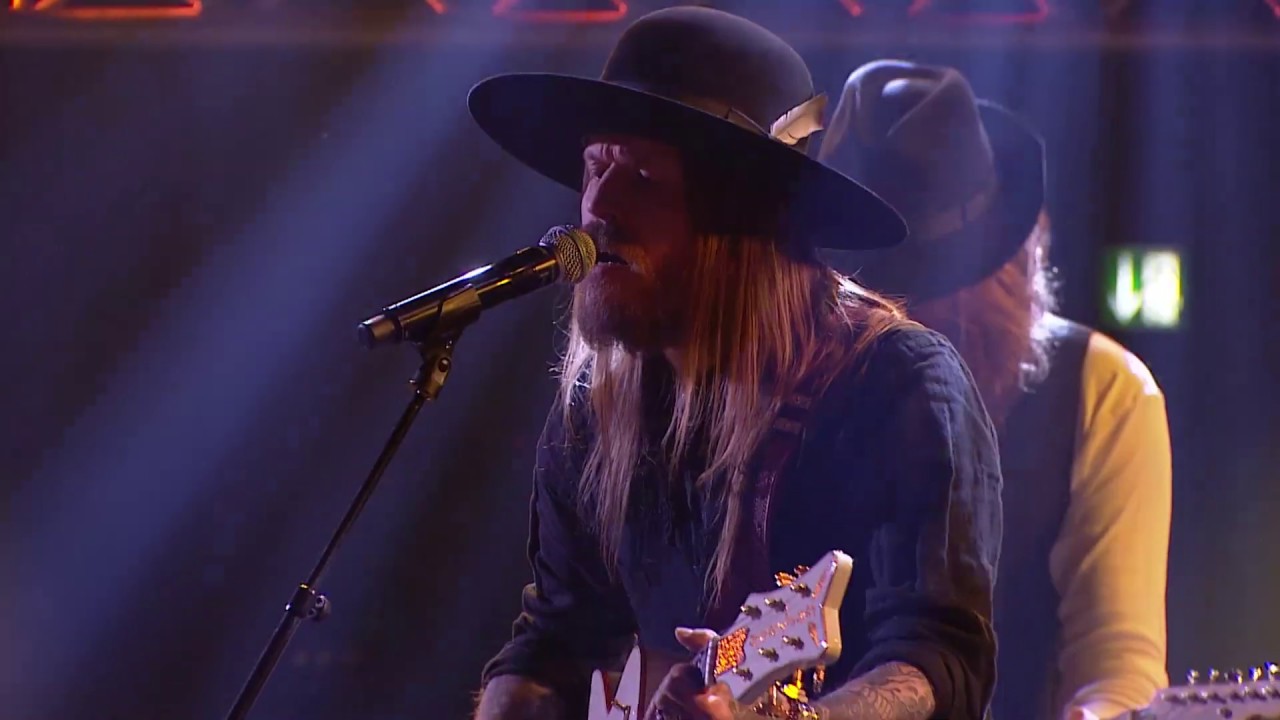 Krummi - Frozen Teardrops (live at the Hlustendaver&eth;launin Awards 2020)