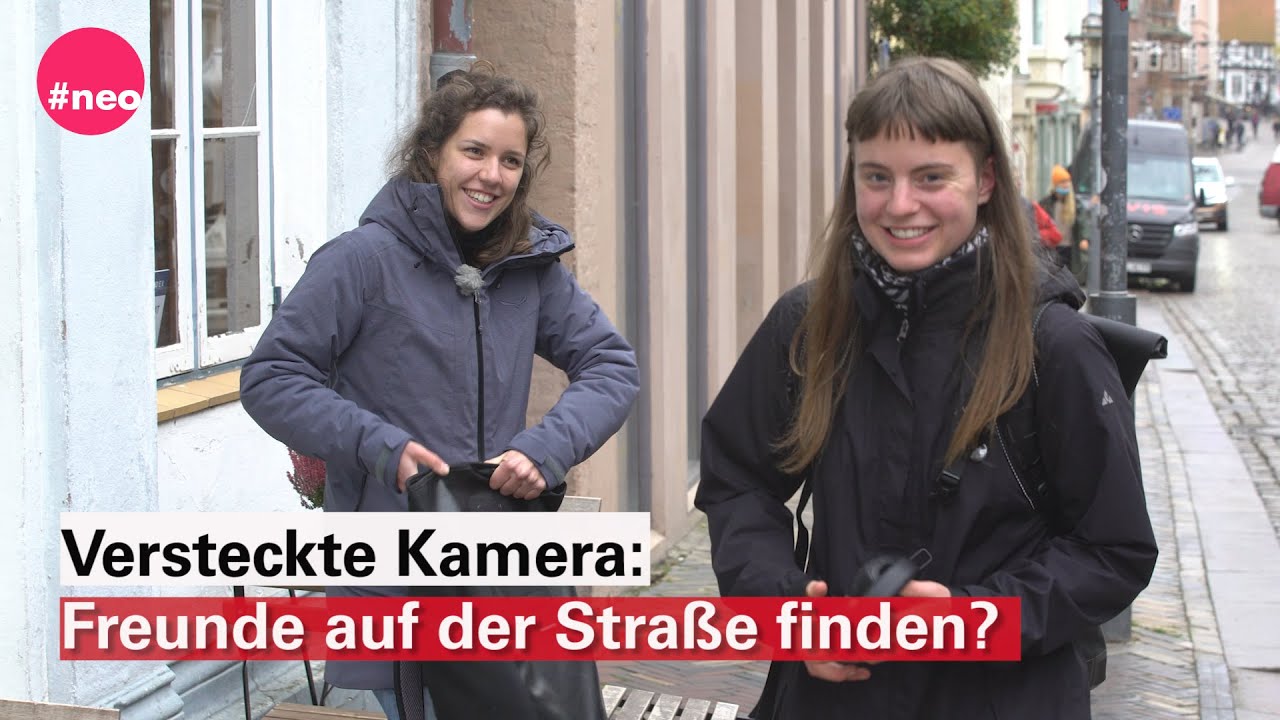 Versteckte Kamera: Wie reagieren die Flensburger auf eine Freundschaftsanfrage auf der Straße?