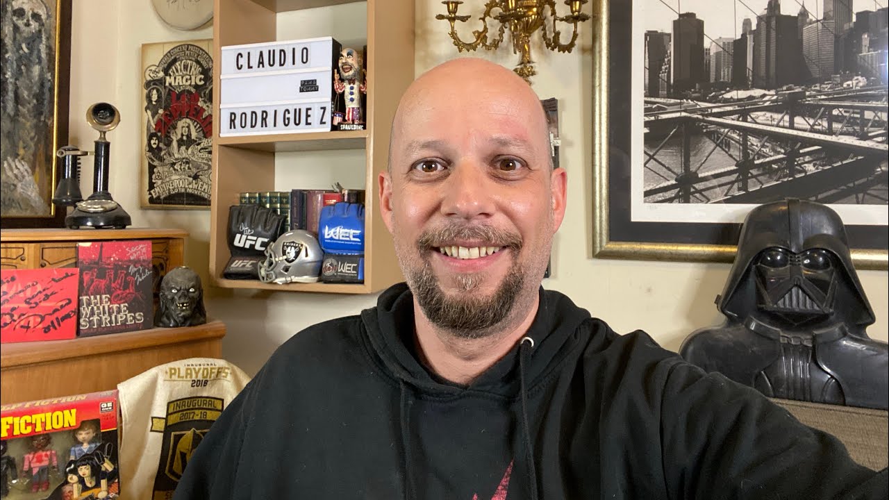 Claudio Opina d KURT COBAIN, GHOST y AUSTIN TV