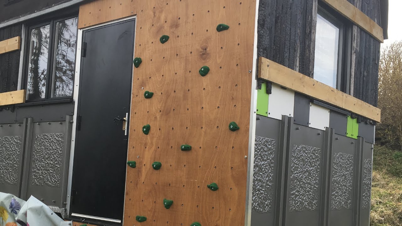 Construire un mur d'escalade BARDAGE TINY HOUSE
