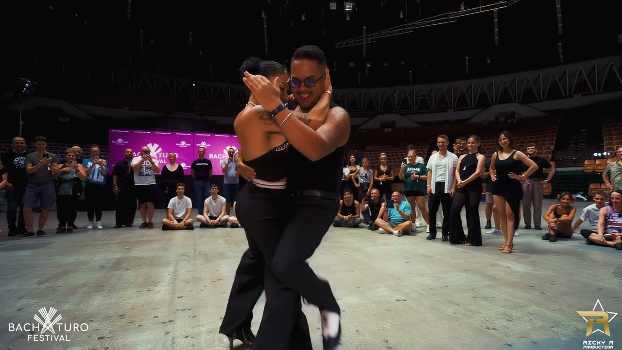 Edwin y Mariana (Imperio Azteca) @ Bachaturo 2025: Bachata Pacheco style
