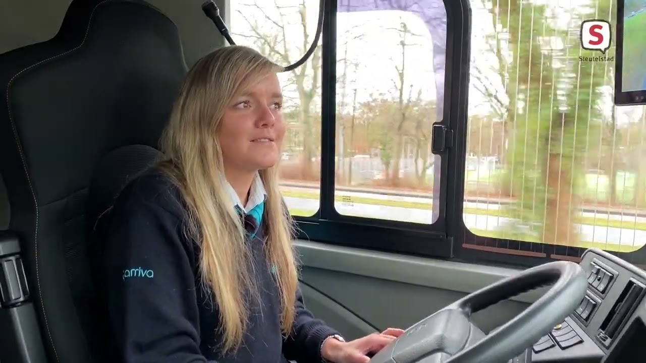 Internationale Vrouwendag: Saskia is buschauffeur (8 maart 2023)