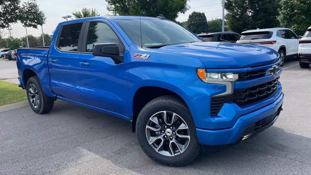 2025 Chevy Silverado 1500 RST 5.3 V8 POV Test Drive & Review