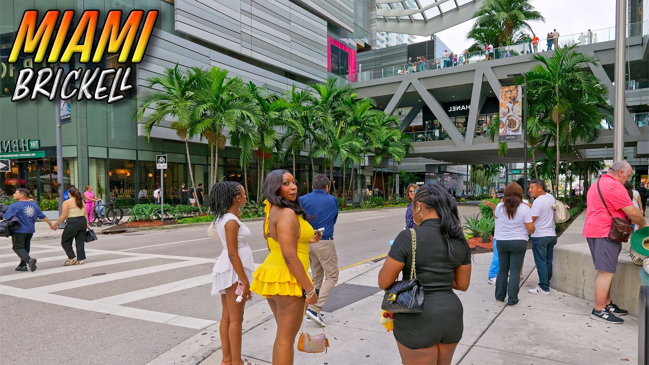 Exploring Brickell Miami - Walking Tour