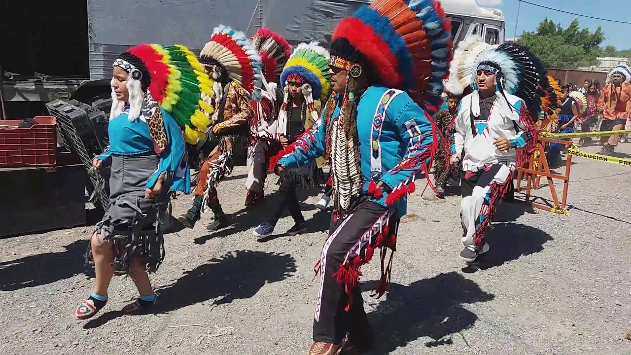 Danza de Apaches en Apaseo el Grande